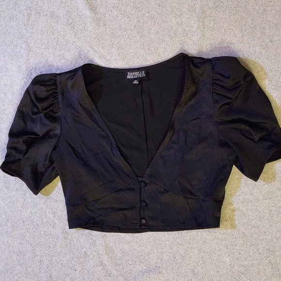 DANIELLE BERNSTEIN Womens Black Button Front Short Cropped Top - Medium - NEW - Picture 2 of 5